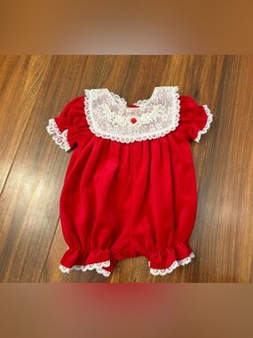 Thomas Vintage Red Velour White Lace Short Sleeve Romper